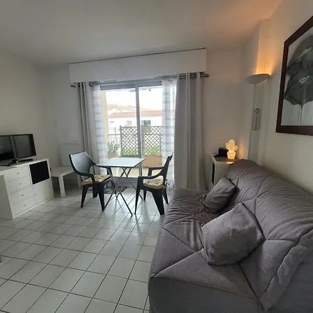 דירה Superbe T2 Avec Piscine, Balcon, Parking Prive Et Proche A - Fr-1-777-11 *