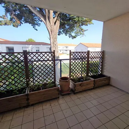דירה Superbe T2 Avec Piscine, Balcon, Parking Prive Et Proche A - Fr-1-777-11 *